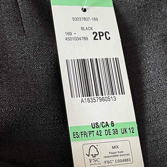 Le Suit Black Blazer and Skirt Set - Picture 9 of 9